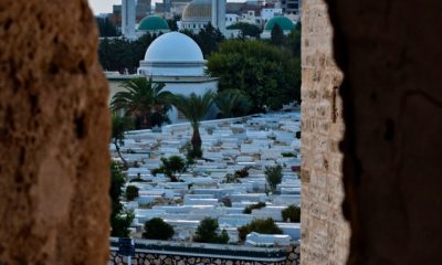 Talking during the adhān
